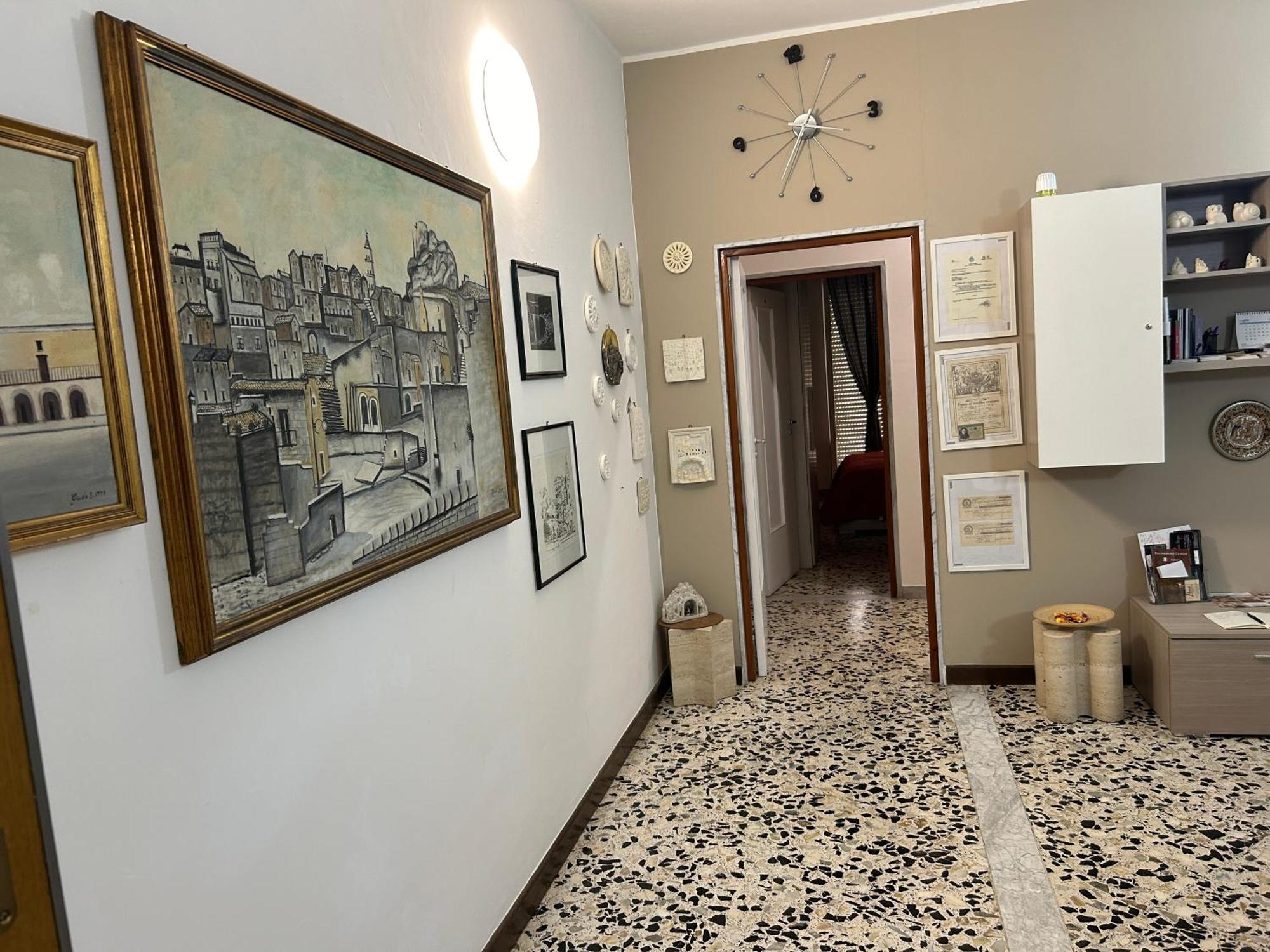 U Pallimmer Matera Luaran gambar